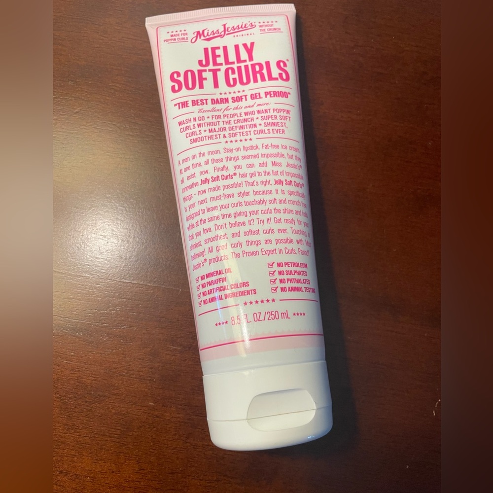 Miss Jessie’s Jelly Soft Curls.